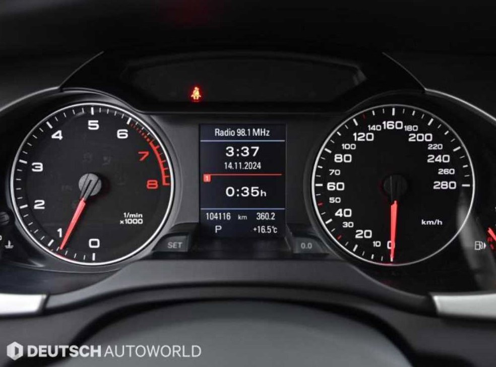 아우디 A4 2.0 TFSI 콰트로 사진 8