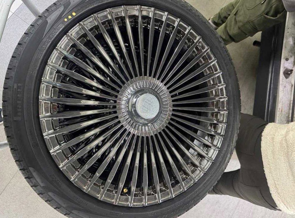 마이바흐 62 5.5 V12 사진 19