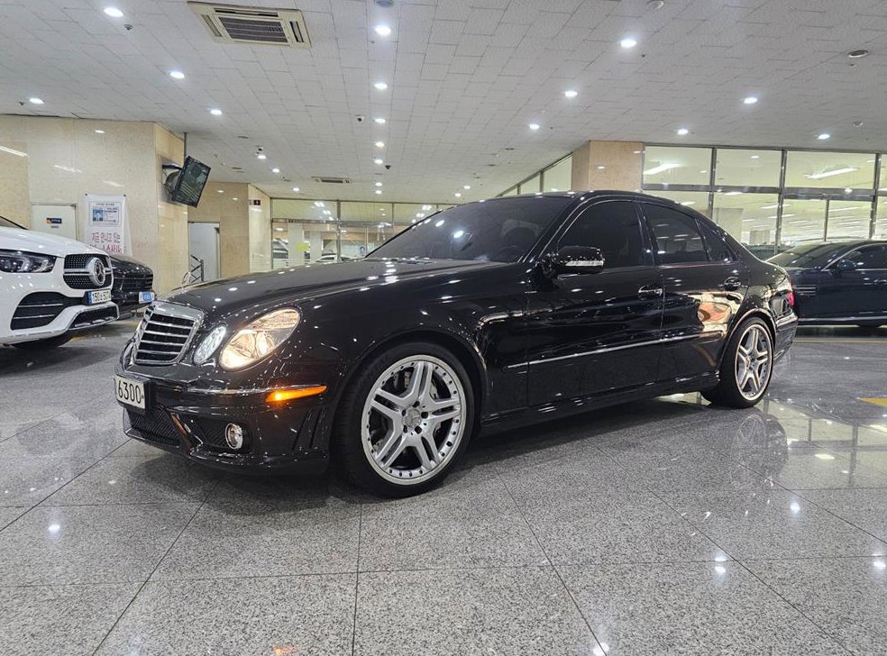 벤츠 E 클래스 E63 AMG