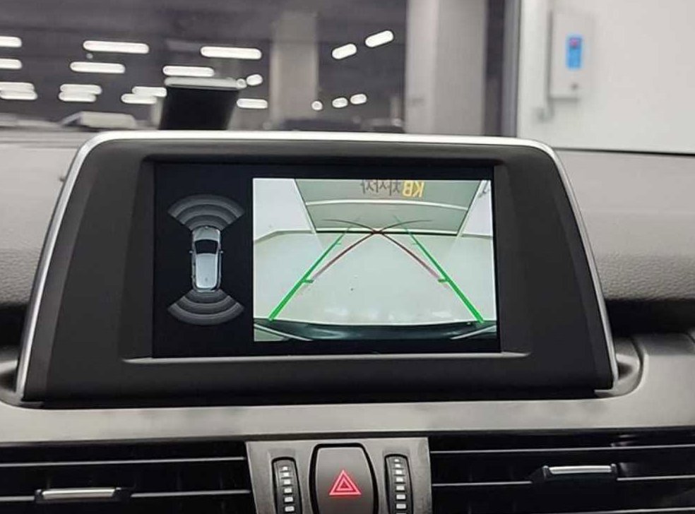 BMW 2시리즈 스포트 사진 16