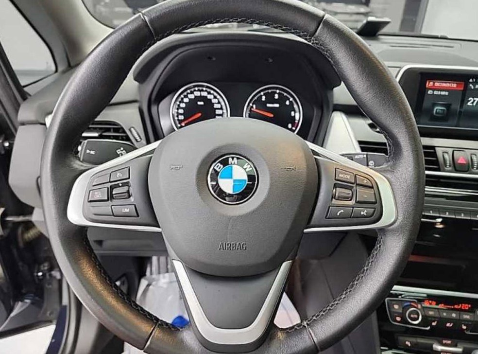 BMW 2시리즈 스포트 사진 9
