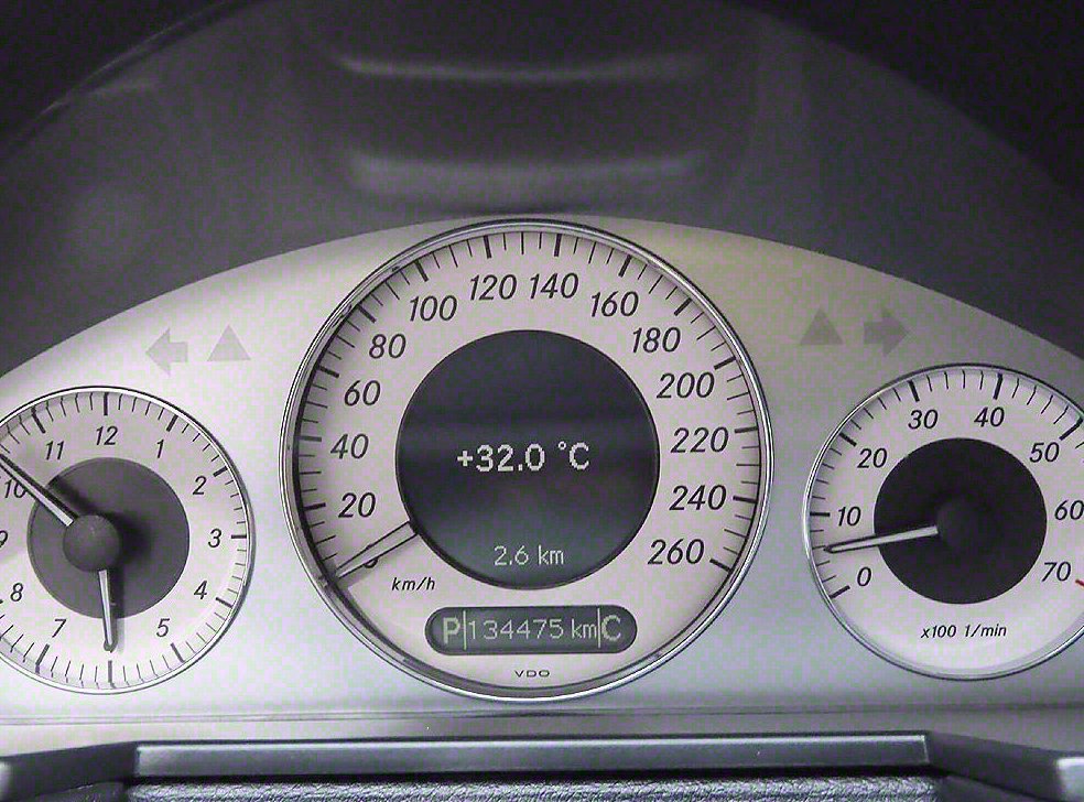 벤츠 E 클래스 E350 4MATIC 사진 6