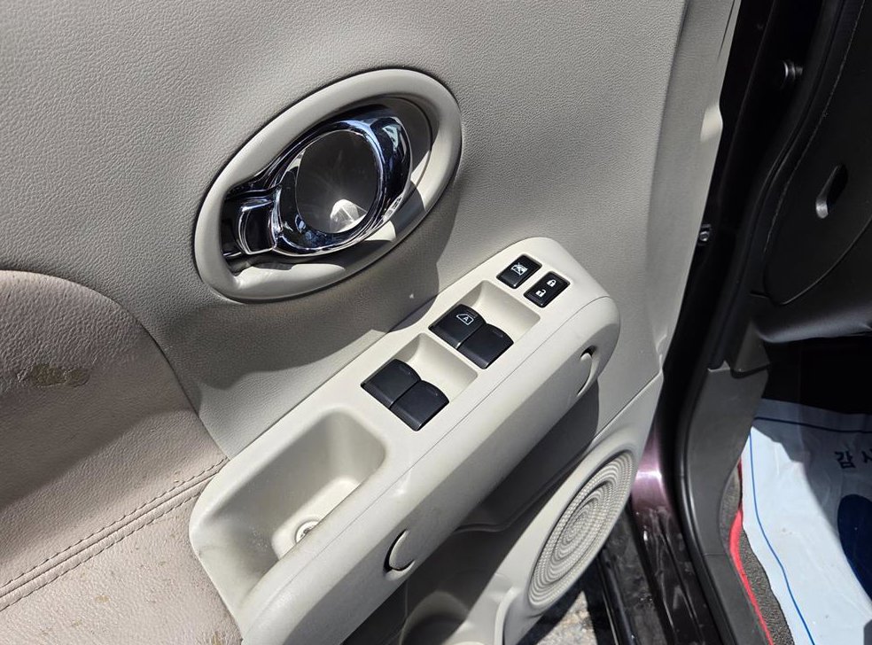 닛산 큐브 1.8 S 사진 13