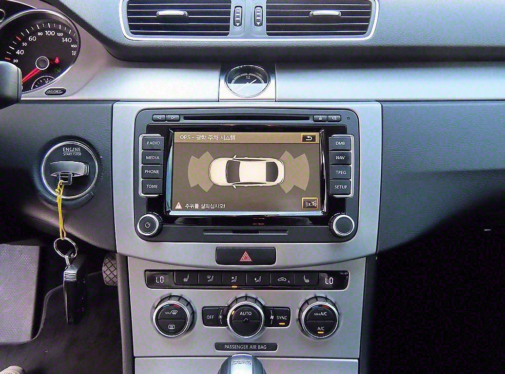 폭스바겐 CC 2.0 TDI 블루모션 4모션 사진 12