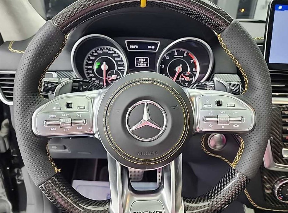 벤츠 M 클래스 ML63 AMG 사진 9