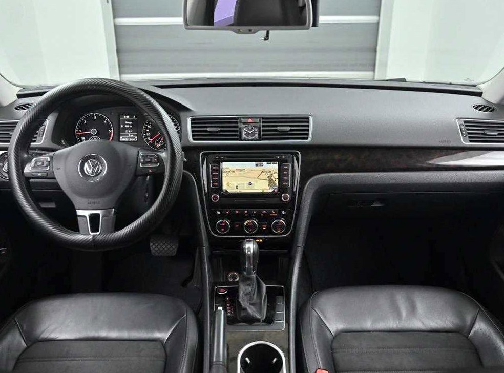 폭스바겐 파사트 2.0 TDI 사진 7