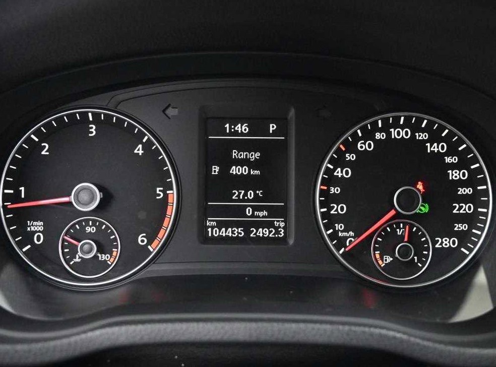 폭스바겐 파사트 2.0 TDI 사진 8