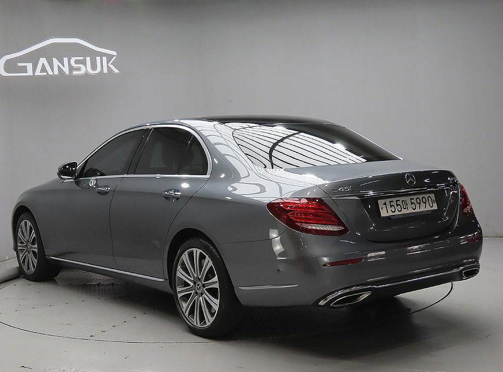 벤츠 E 클래스 E450 4MATIC 익스클루시브 사진 3