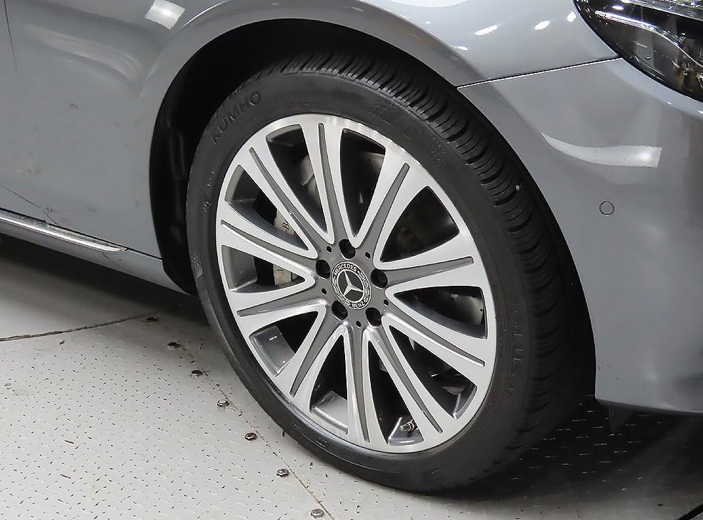 벤츠 E 클래스 E450 4MATIC 익스클루시브 사진 5