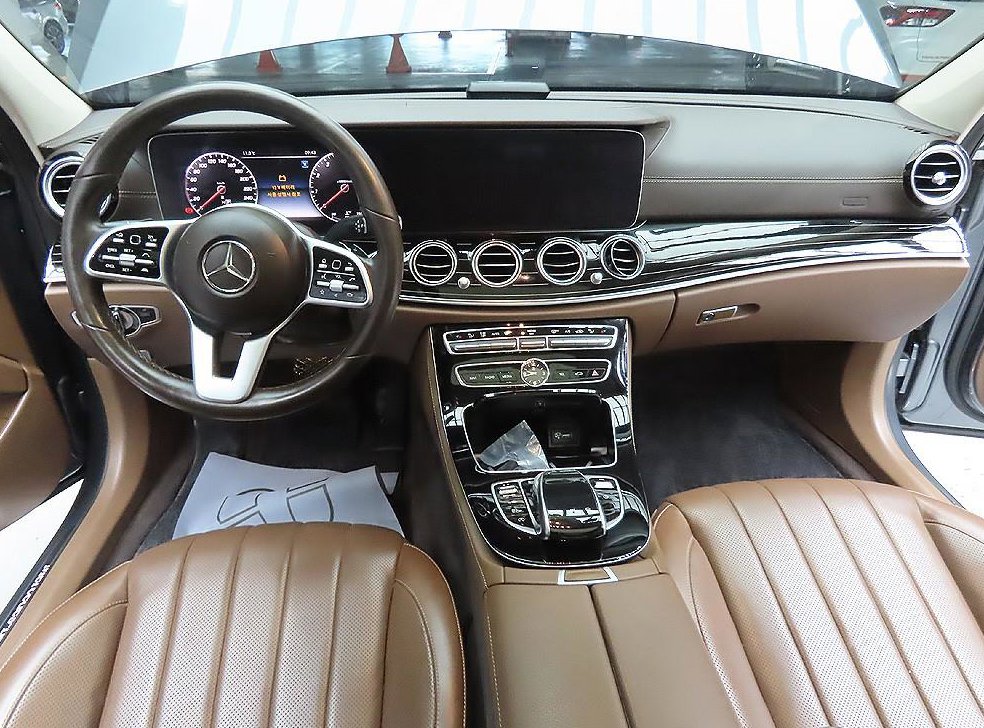 벤츠 E 클래스 E450 4MATIC 익스클루시브 사진 9
