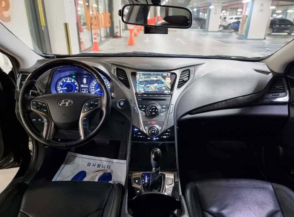 현대 그랜저 LPG HG300 프라임 사진 10