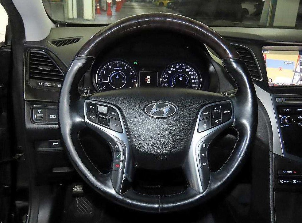 현대 그랜저 HG300 PREMIUM 사진 8