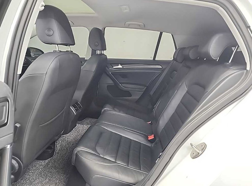 폭스바겐 골프 1.4 TSI 프리미엄 사진 12
