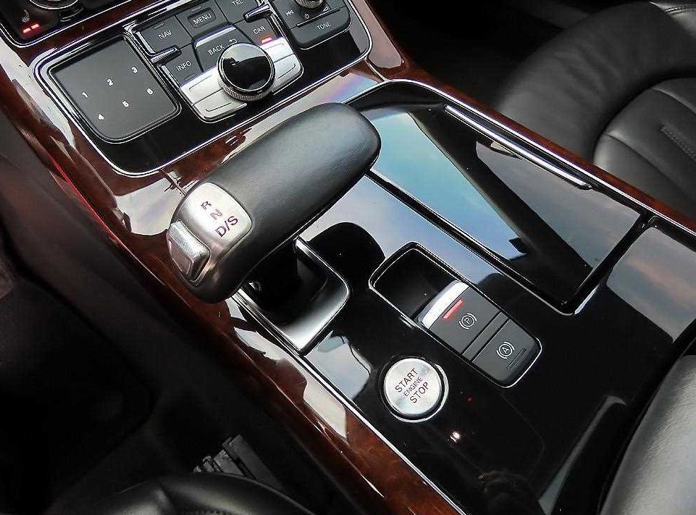 아우디 A8 3.0 TDI 콰트로 사진 10