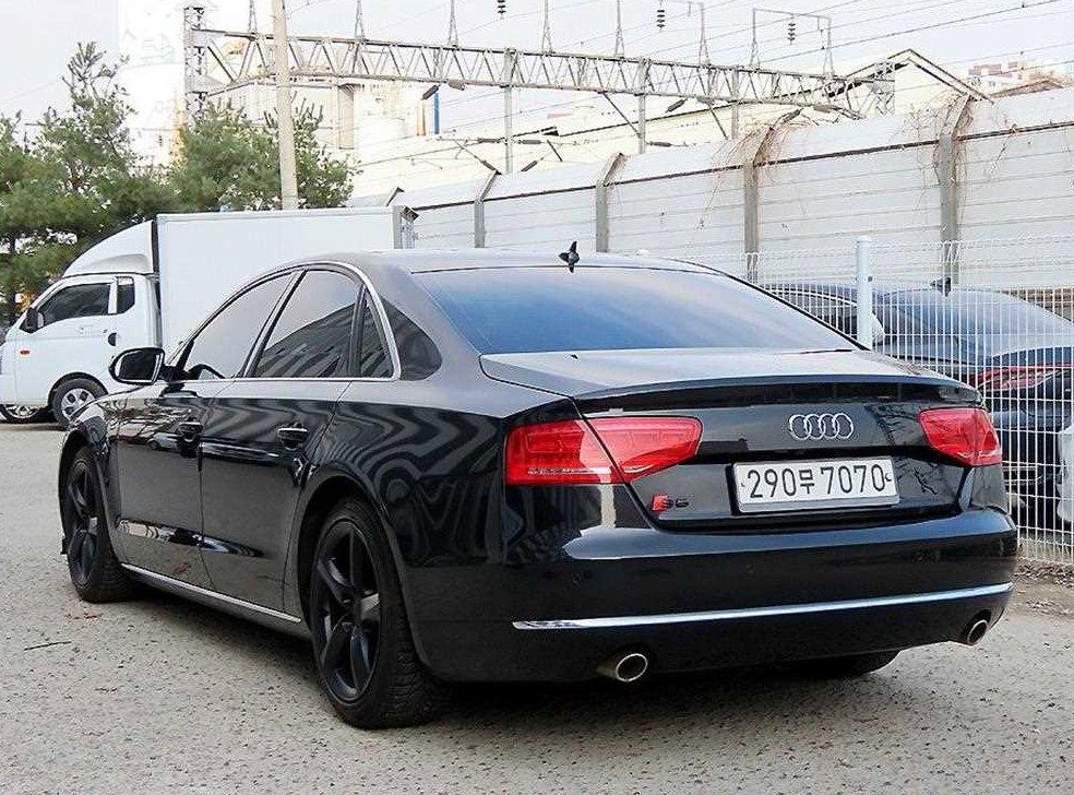아우디 A8 3.0 TDI 콰트로 사진 3
