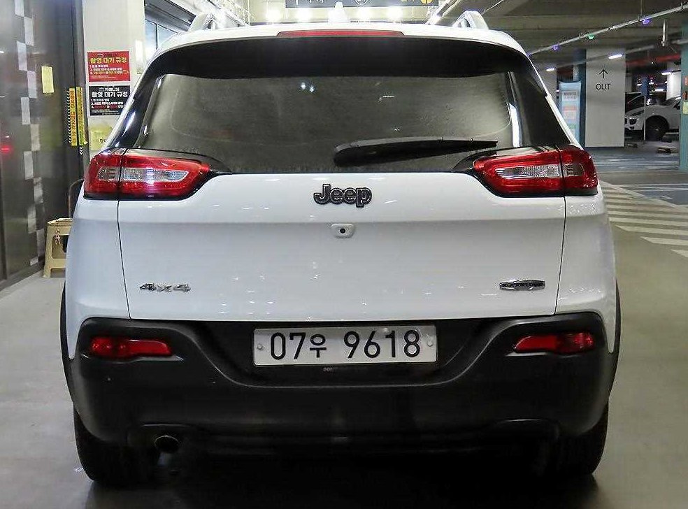 지프 체로키 2.4 론지튜드 AWD 사진 5