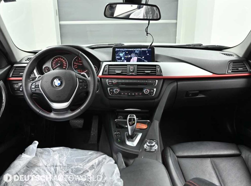 BMW 3시리즈 320i 사진 7