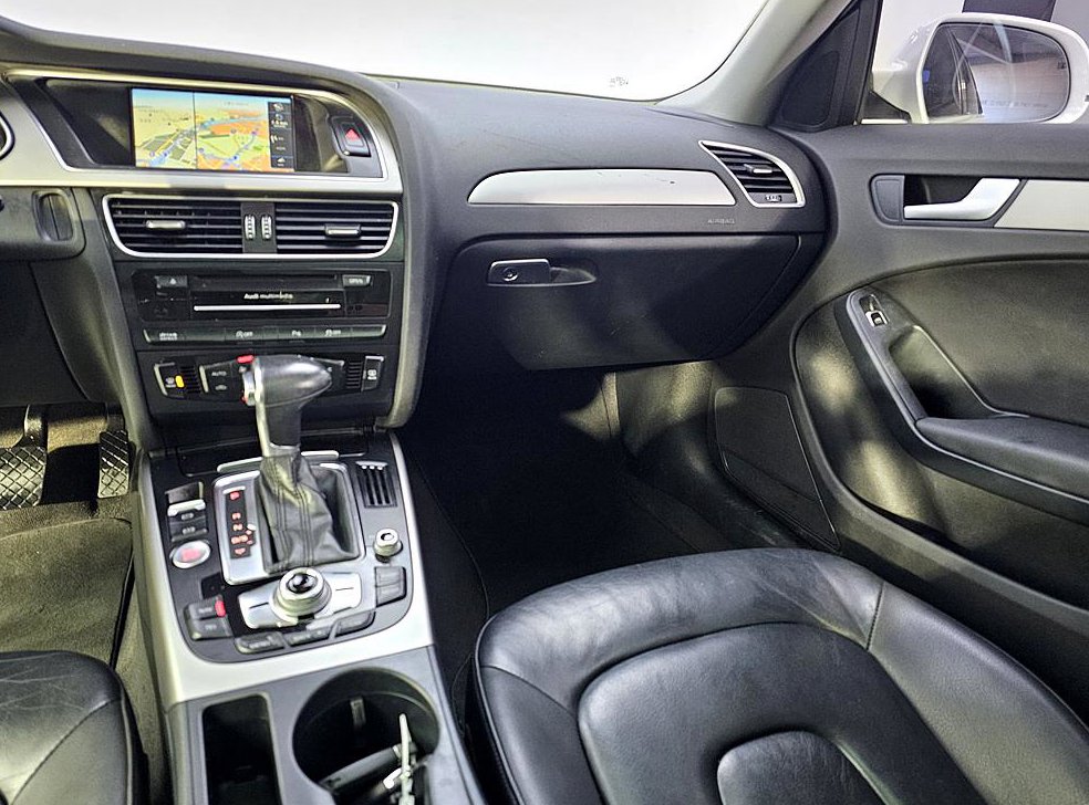 아우디 A4 30 TDI 사진 10