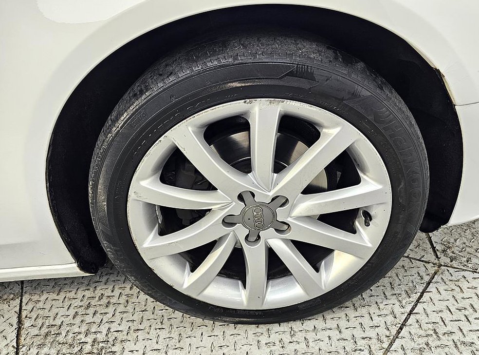 아우디 A4 30 TDI 사진 20