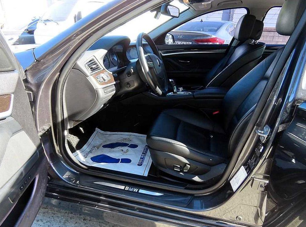 BMW 5시리즈 528i 사진 5