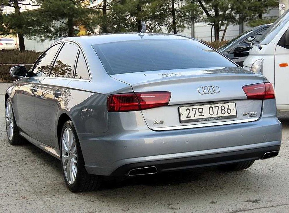 아우디 A6 40 TDI 콰트로 사진 3