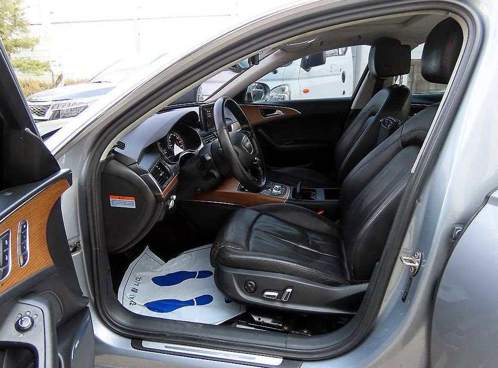 아우디 A6 40 TDI 콰트로 사진 5