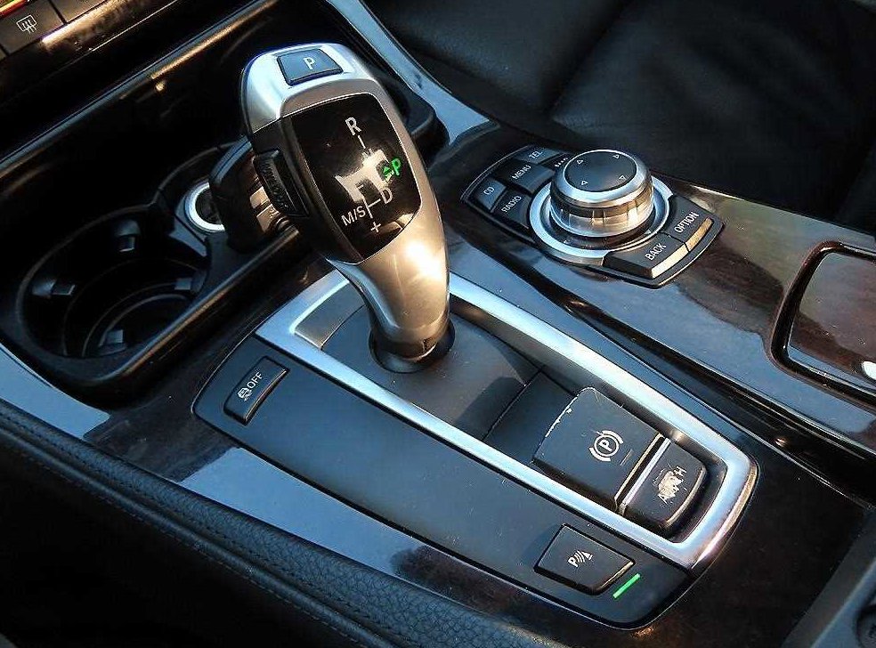 BMW 5시리즈 520d 사진 11