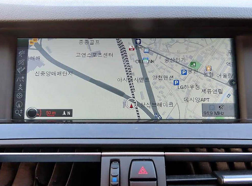 BMW 5시리즈 520d 사진 14