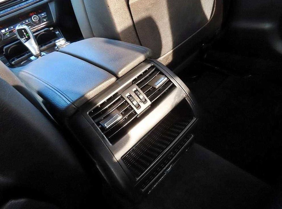 BMW 5시리즈 520d 사진 17