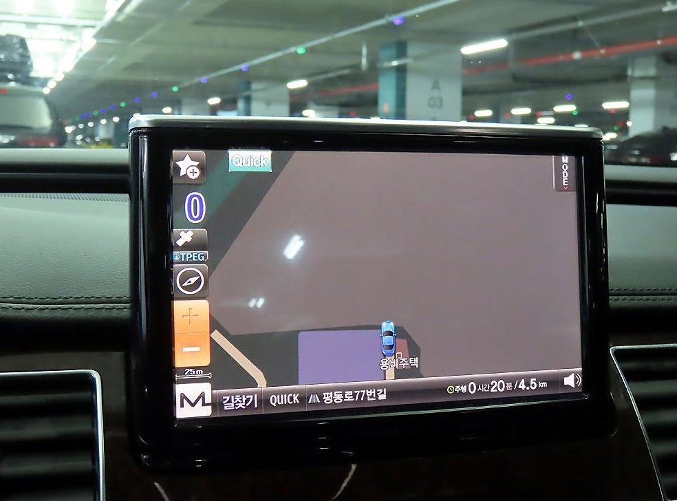 아우디 A8 4.2 FSI 콰트로 사진 13