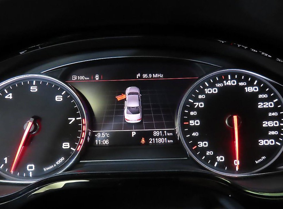 아우디 A8 4.2 FSI 콰트로 사진 9