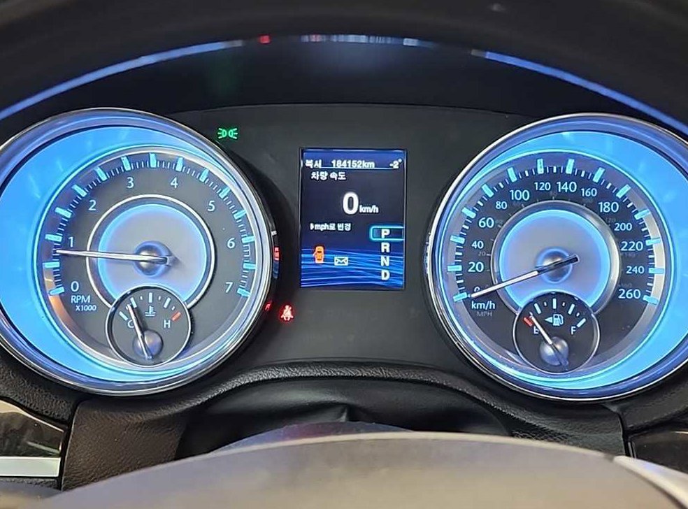 크라이슬러 300C 3.0 디젤 사진 6