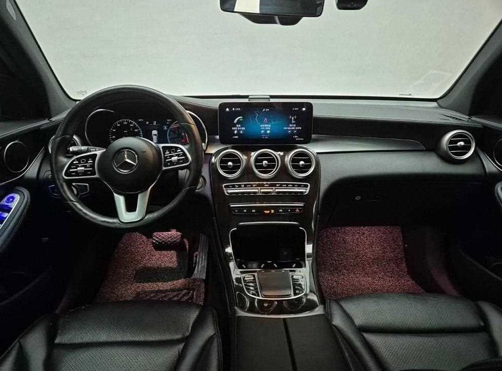 벤츠 GLC 클래스 GLC 300 4MATIC 사진 7