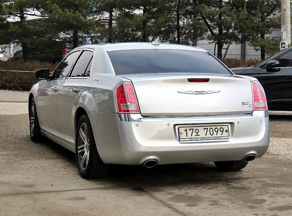 크라이슬러 300C 3.0 디젤 사진 3