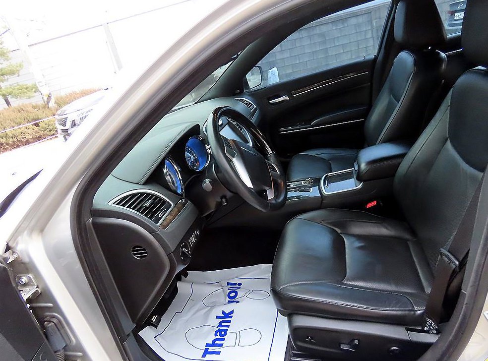크라이슬러 300C 3.0 디젤 사진 5