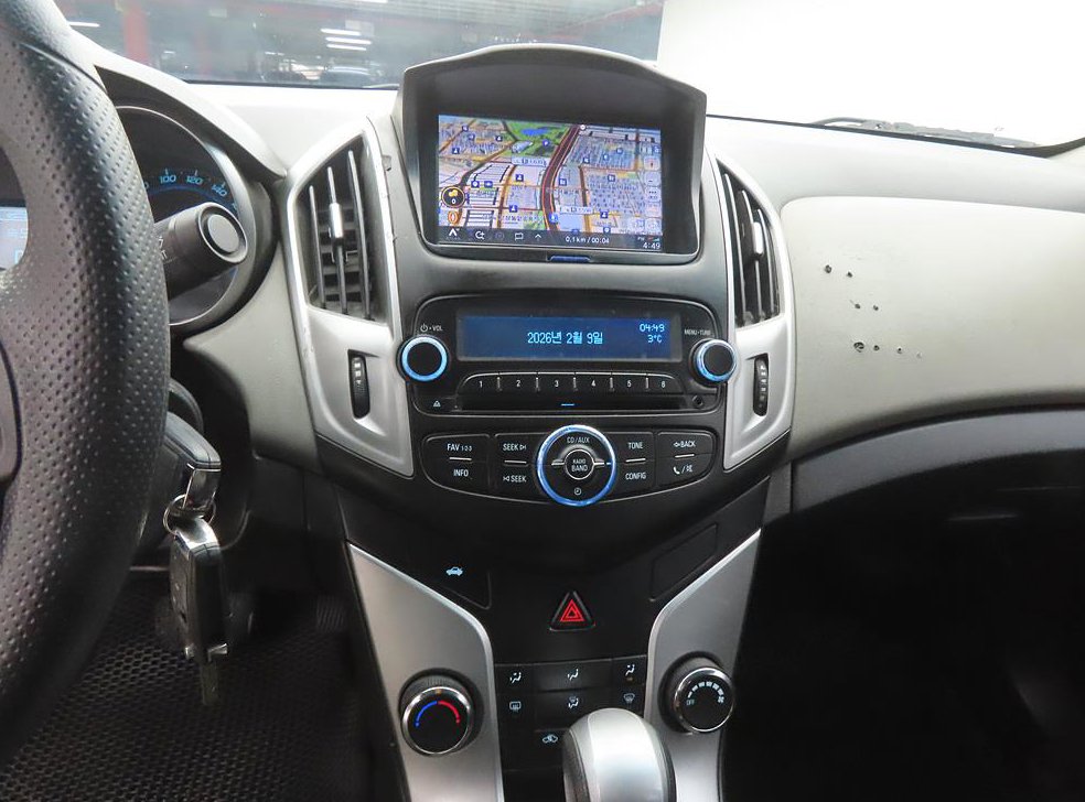 쉐보레 크루즈 1.8 LS 사진 10