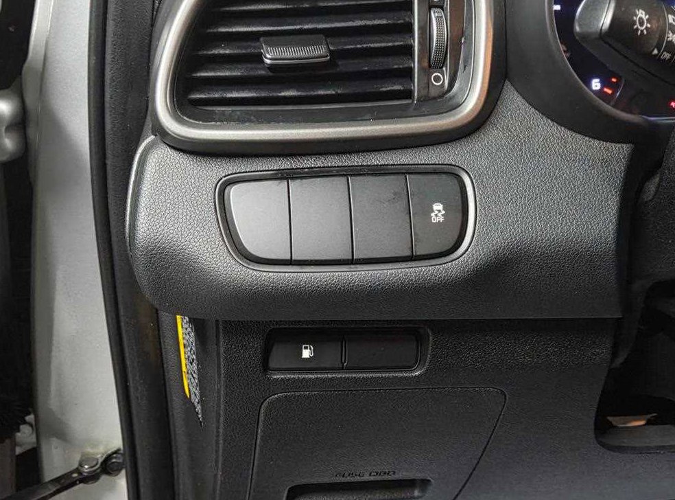 기아 쏘렌토 디젤 2WD 2.0 디럭스 사진 13