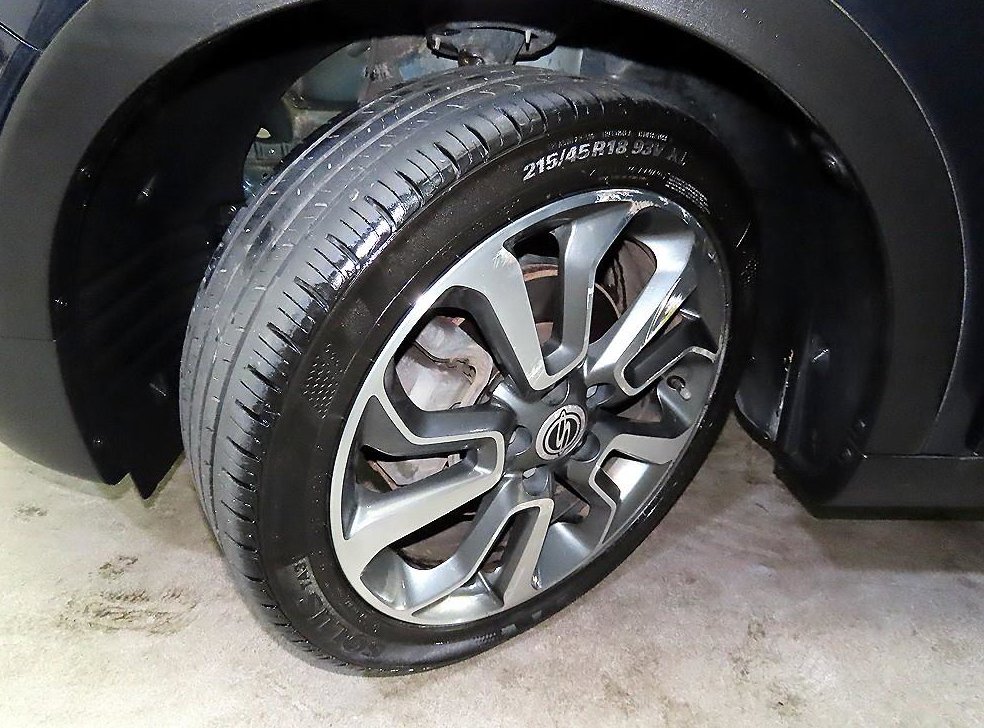 KG모빌리티(쌍용)  티볼리 디젤 2WD 1.6 LX 사진 20