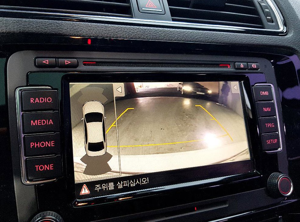 폭스바겐 제타 2.0 TDI 블루모션 프리미엄 사진 12