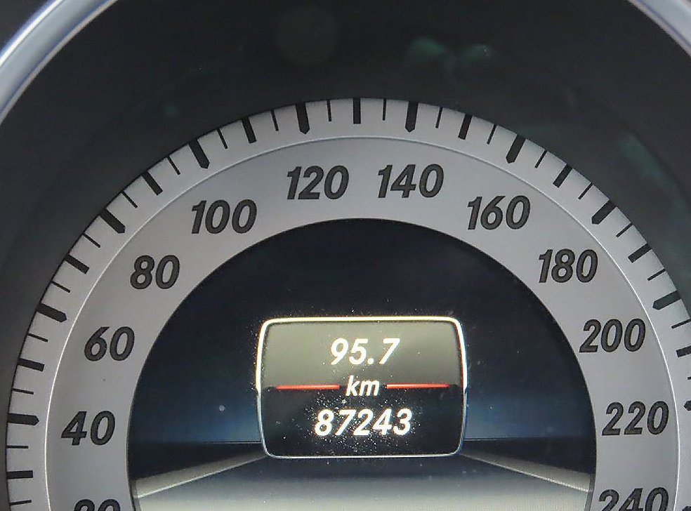 벤츠 C 클래스 C220 CDI 쿠페 사진 6