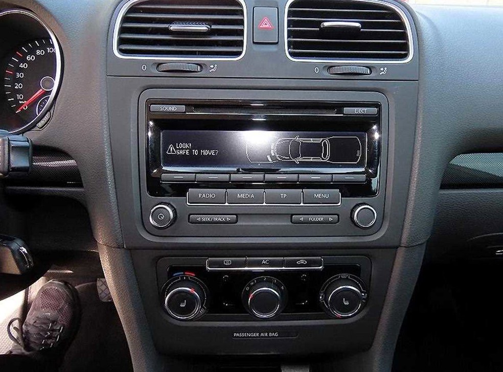 폭스바겐 골프 1.6 TDI 블루모션 사진 13
