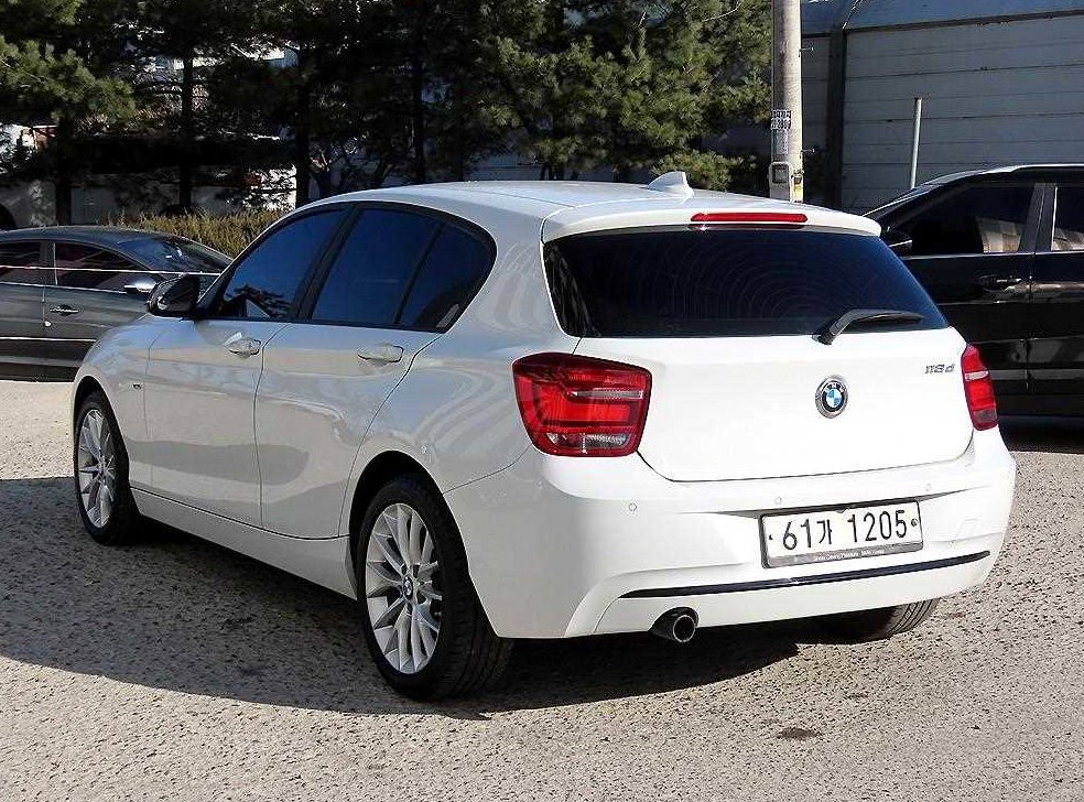 BMW 1시리즈 118d 스포츠 사진 3