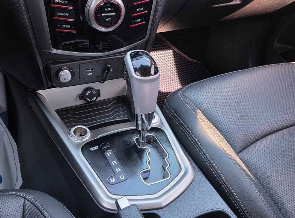 KG모빌리티(쌍용)  티볼리 가솔린 2WD 1.6 VX 사진 9