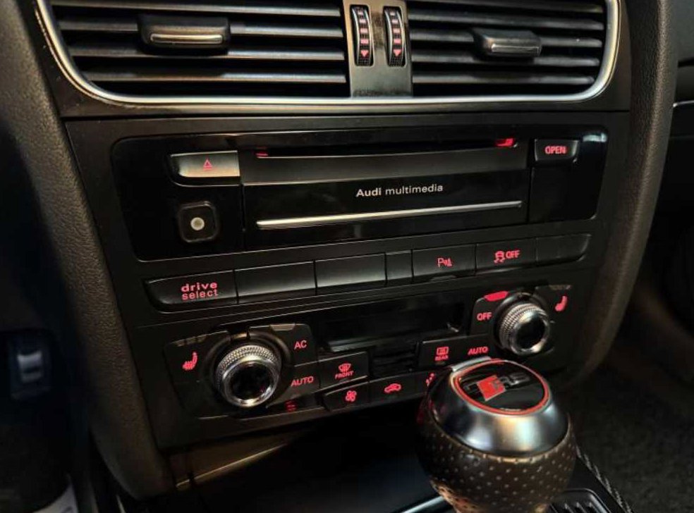 아우디 RS5 4.2 FSI 콰트로 사진 15