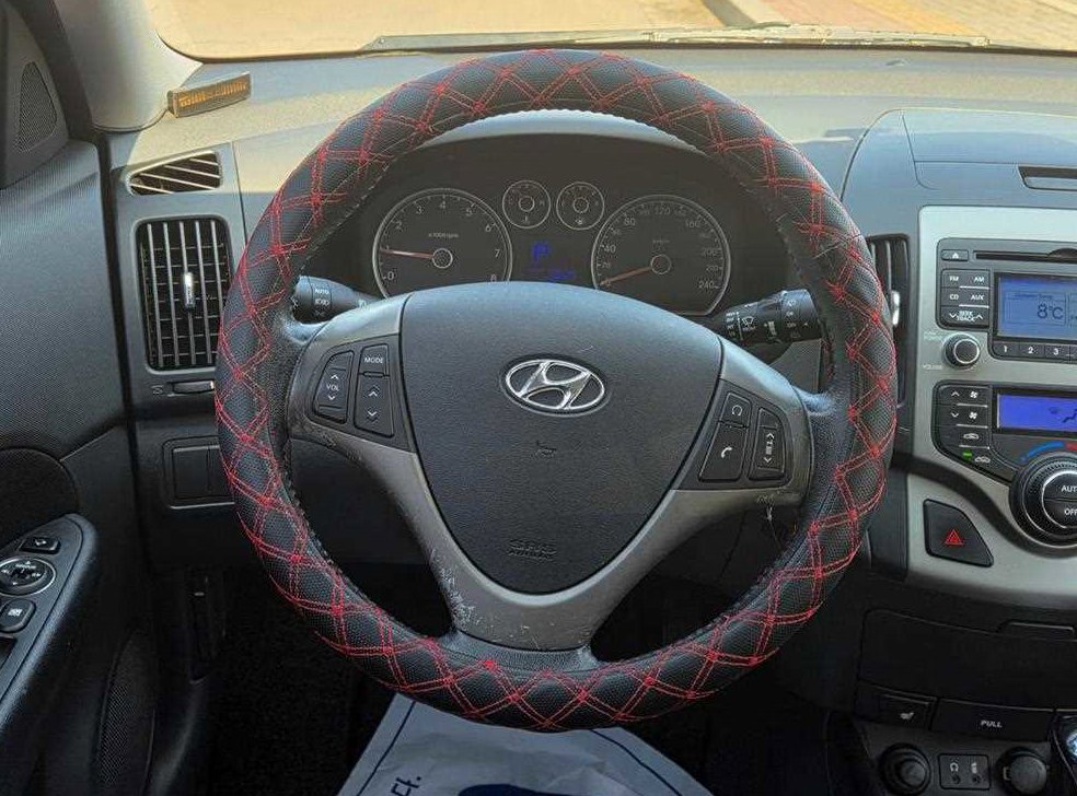 현대 i30 1.6 VVT 사진 8