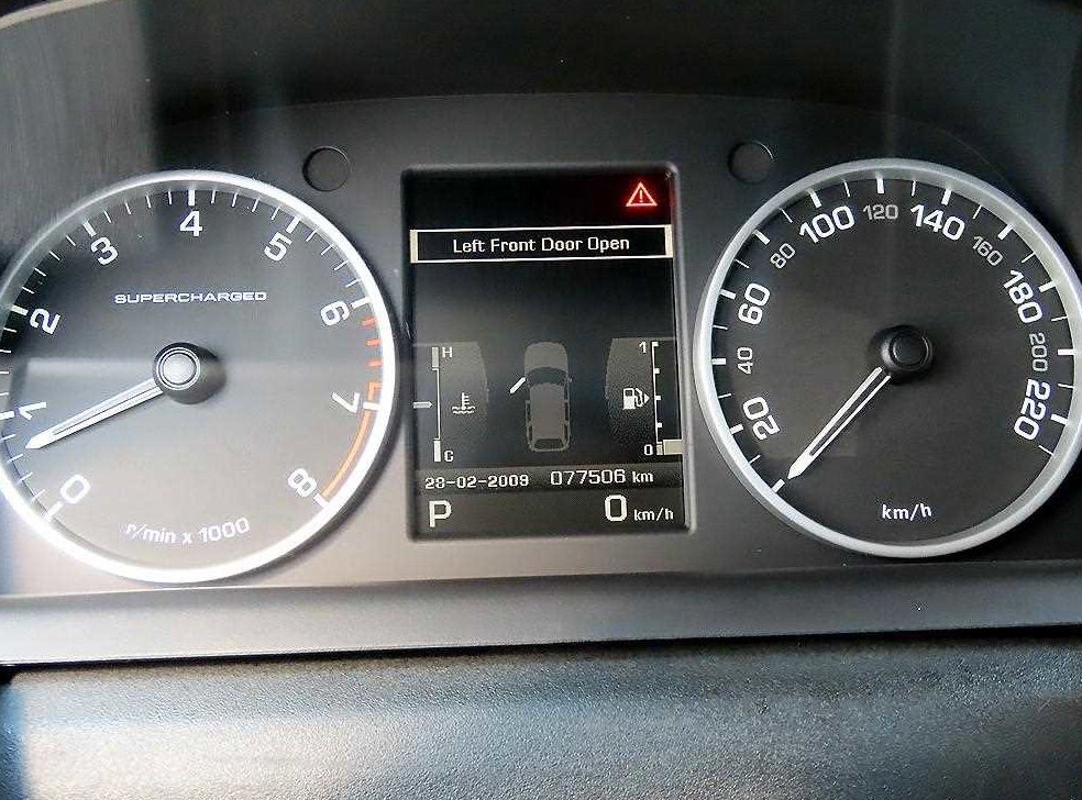 랜드로버 레인지로버 스포츠 V8 5.0 SC HSE 사진 9