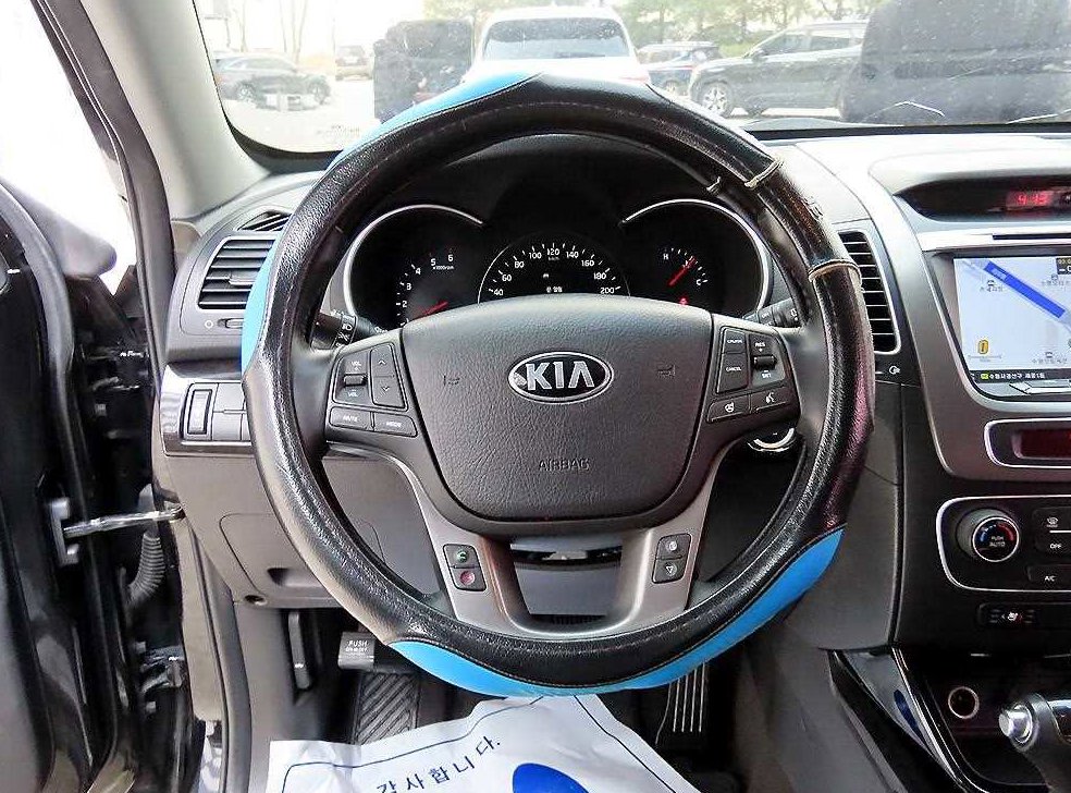 기아 쏘렌토 2WD 2.0 트랜디 사진 8