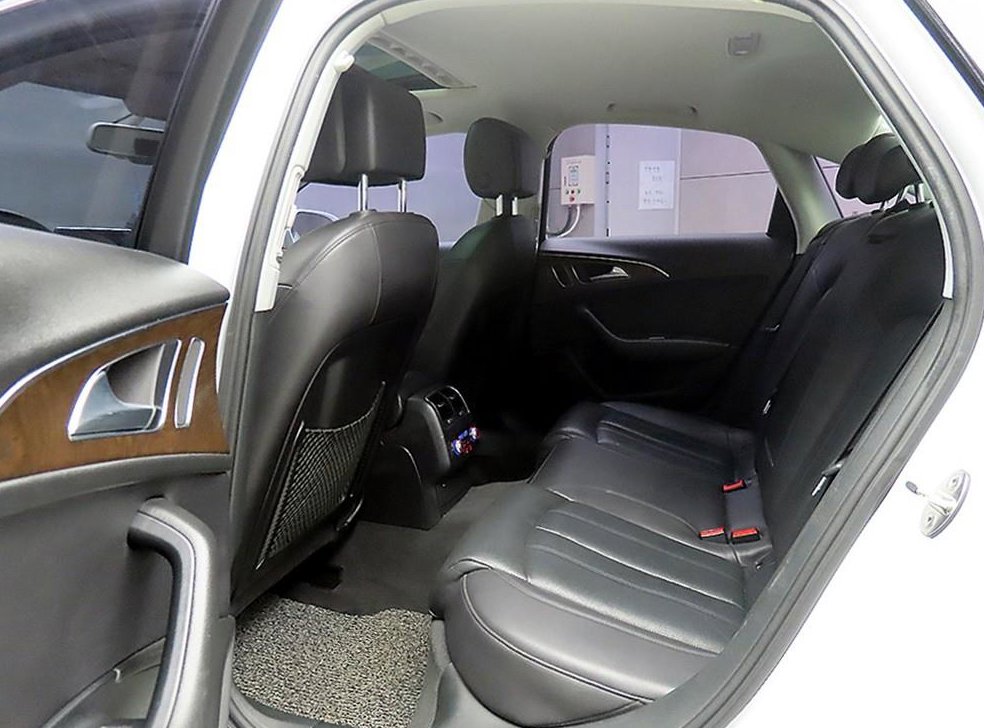 아우디 A6 35 TDI 콰트로 사진 6