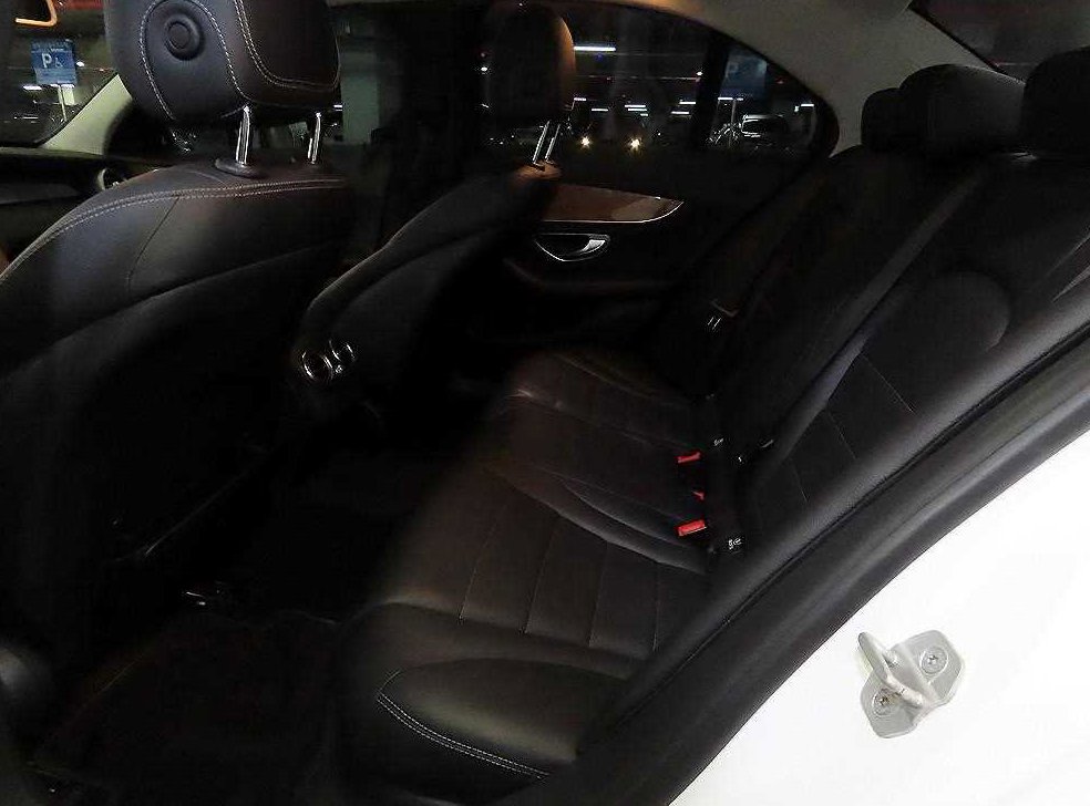 벤츠 C 클래스 C220 블루텍 익스클루시브 사진 7