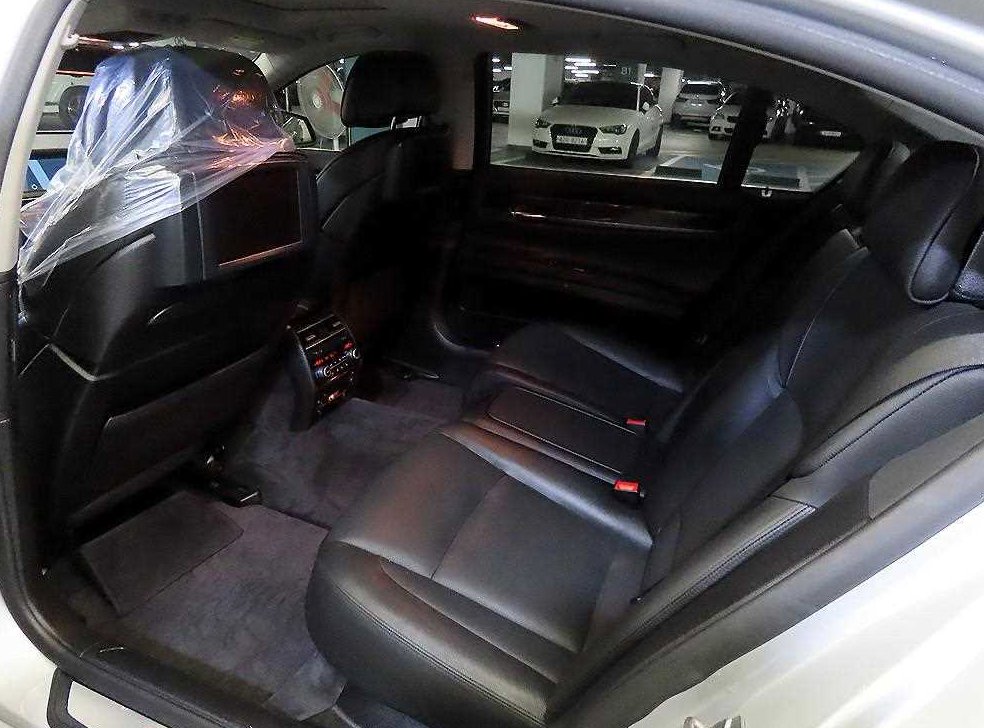 BMW 7시리즈 740 사진 7